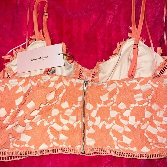 Pink zip up tank top - Picture 4 of 6